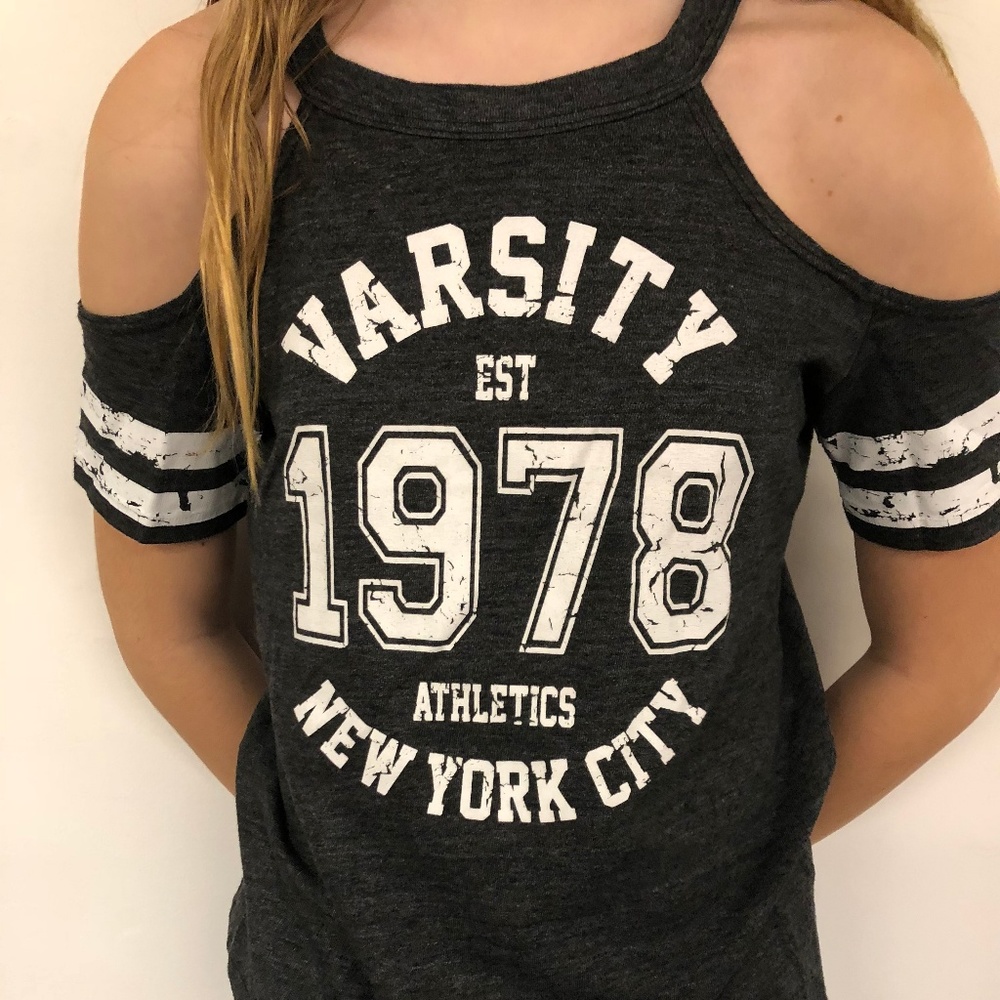 CRAZY DEAL! Girl'S Cold Shoulder T-Shirt/So Nikki
